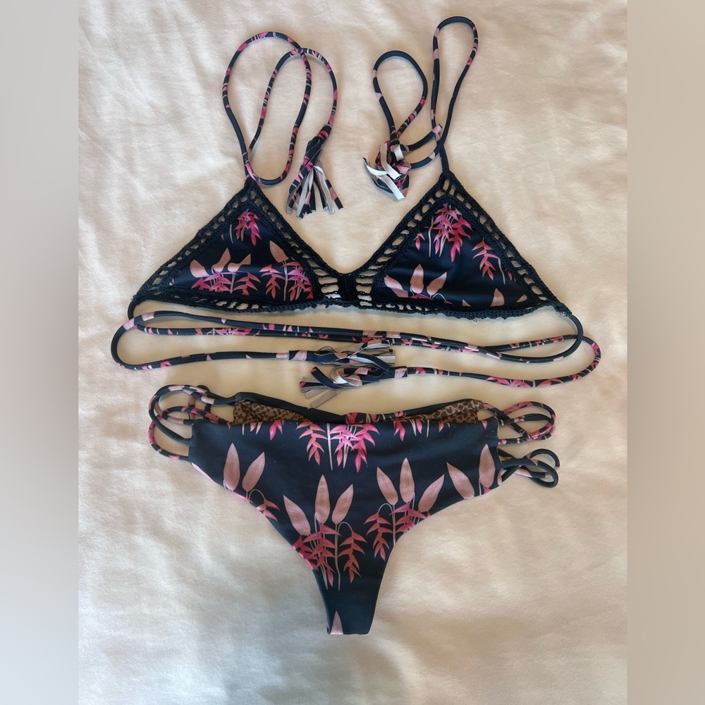 Acacia Swimwear set in Heliconia